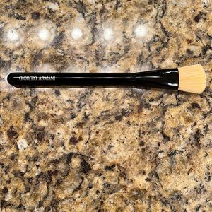 Georgio Armani Beauty Blender Brush for Foundation